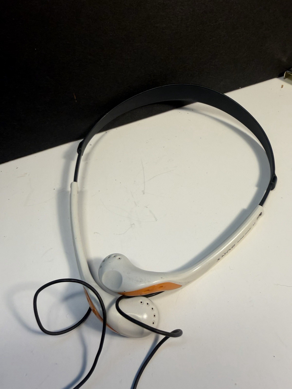 Sony MDR-W014 Sports Walkman White Orange In-Ear Headphones 3.5mm Jack Tested