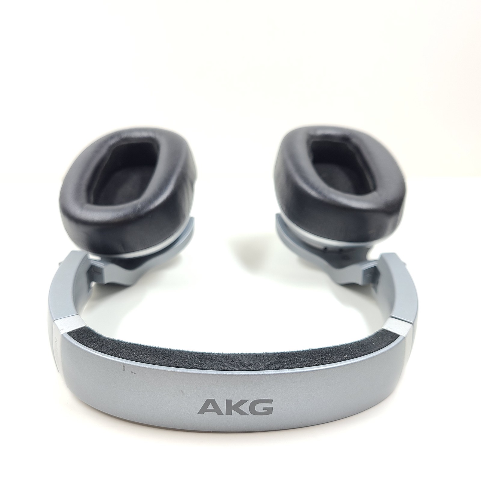 AKG N700 NC Over-Ear Wireless Bluetooth Headphones ANC – Silver Grade B