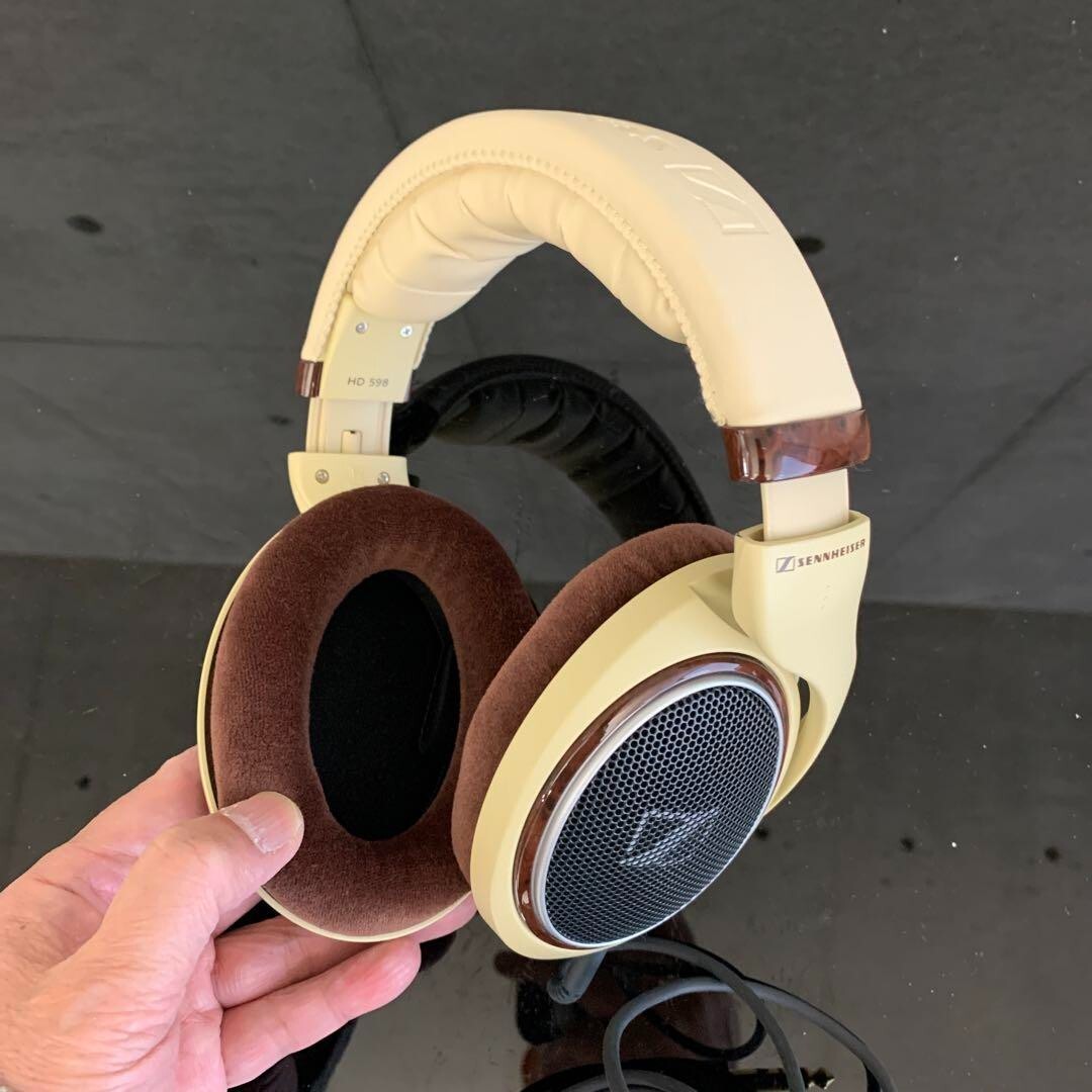 SENNHEISER HD598 Open type headphones Tested