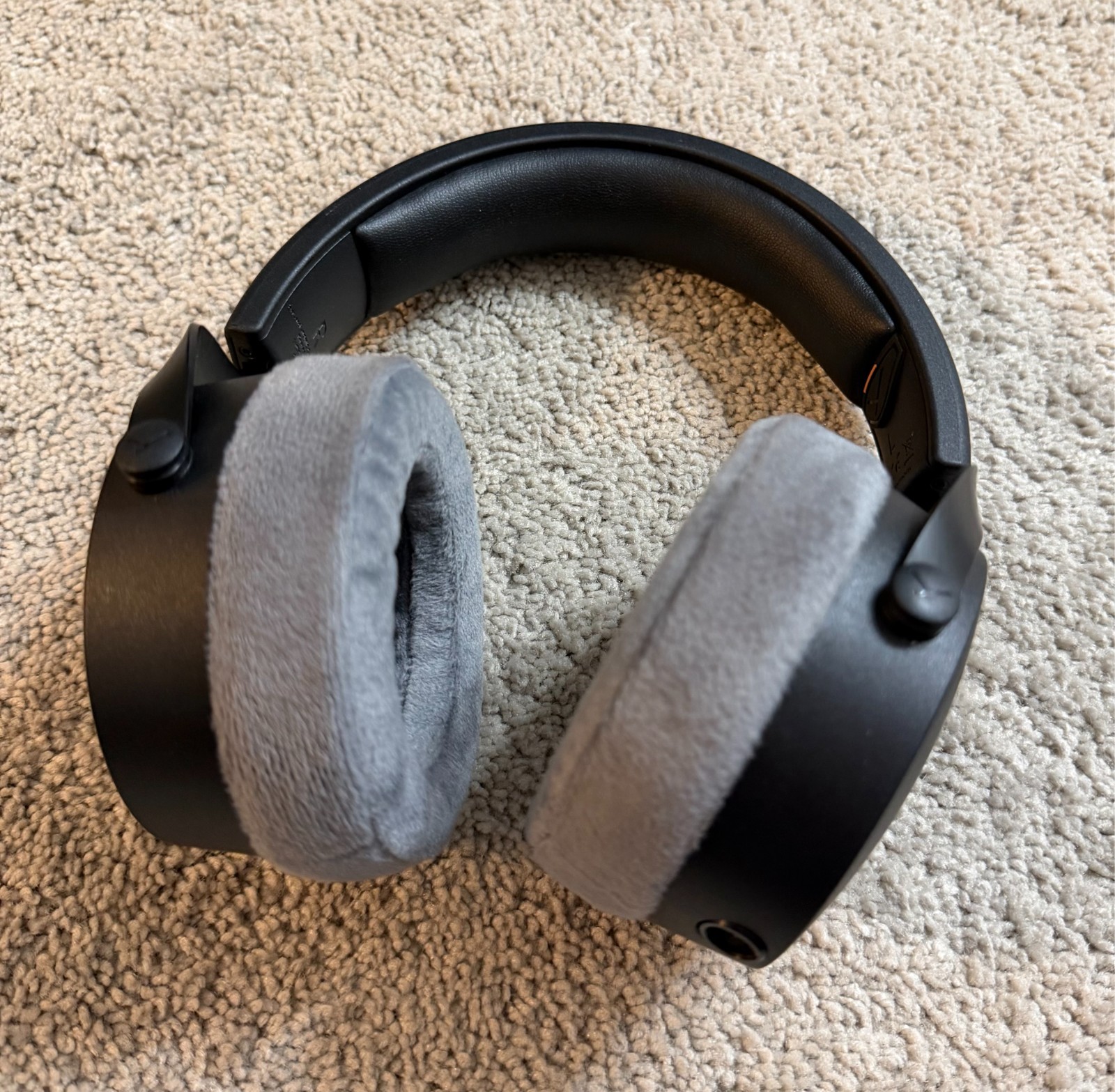 Beyerdynamic DT 700 PRO X Closed Back Studio Headphones