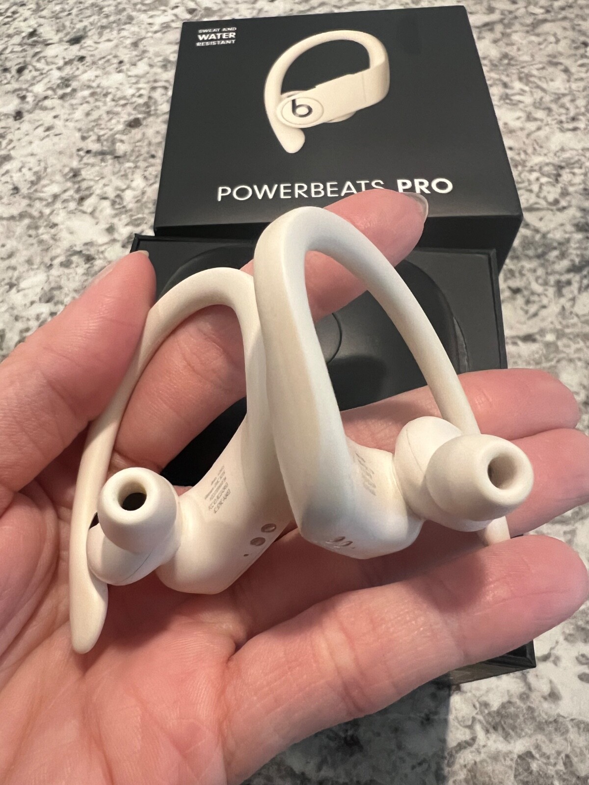 Beats by Dr Dre MV722LLA Powerbeats Pro Wireless Earphones – Ivory
