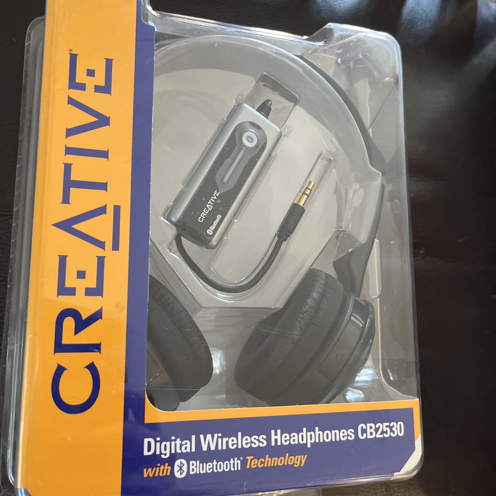 Creative Digital Wireless Headphones with Bluetooth CB2530 New In Package Sealed