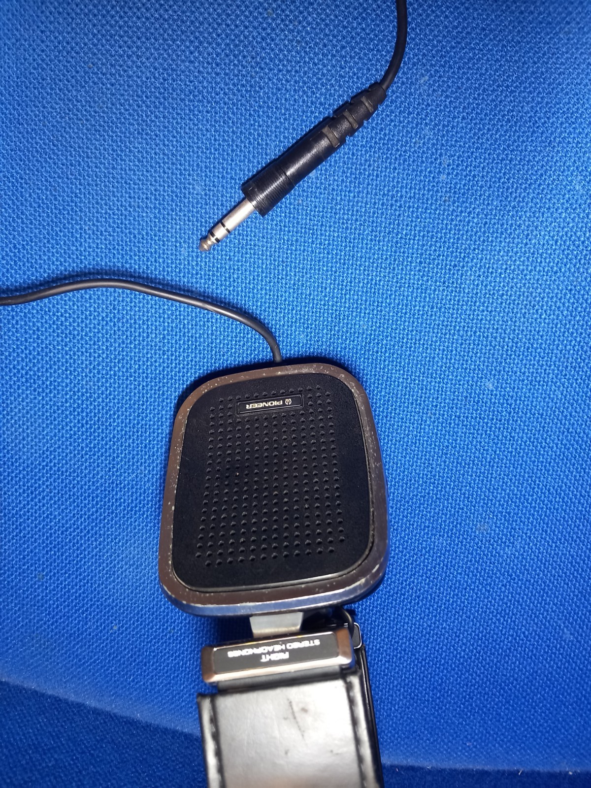 Pioneer SE-300 Piezoelectric Stereo Headphones 1970s