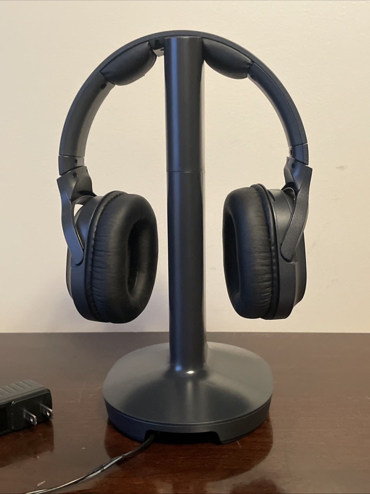 Sony RF Wireless Noise Reducing Headphones WHRF400+Stereo Transmitter TMR-RF400