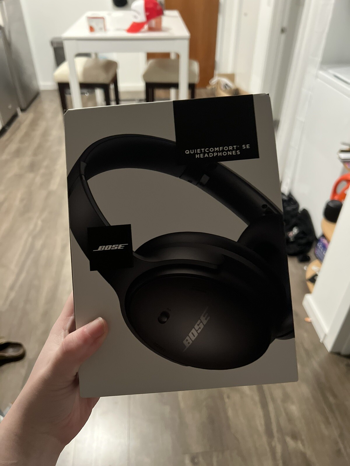 Bose QuietComfort 35 Over the Ear Wireless Headphones – Black