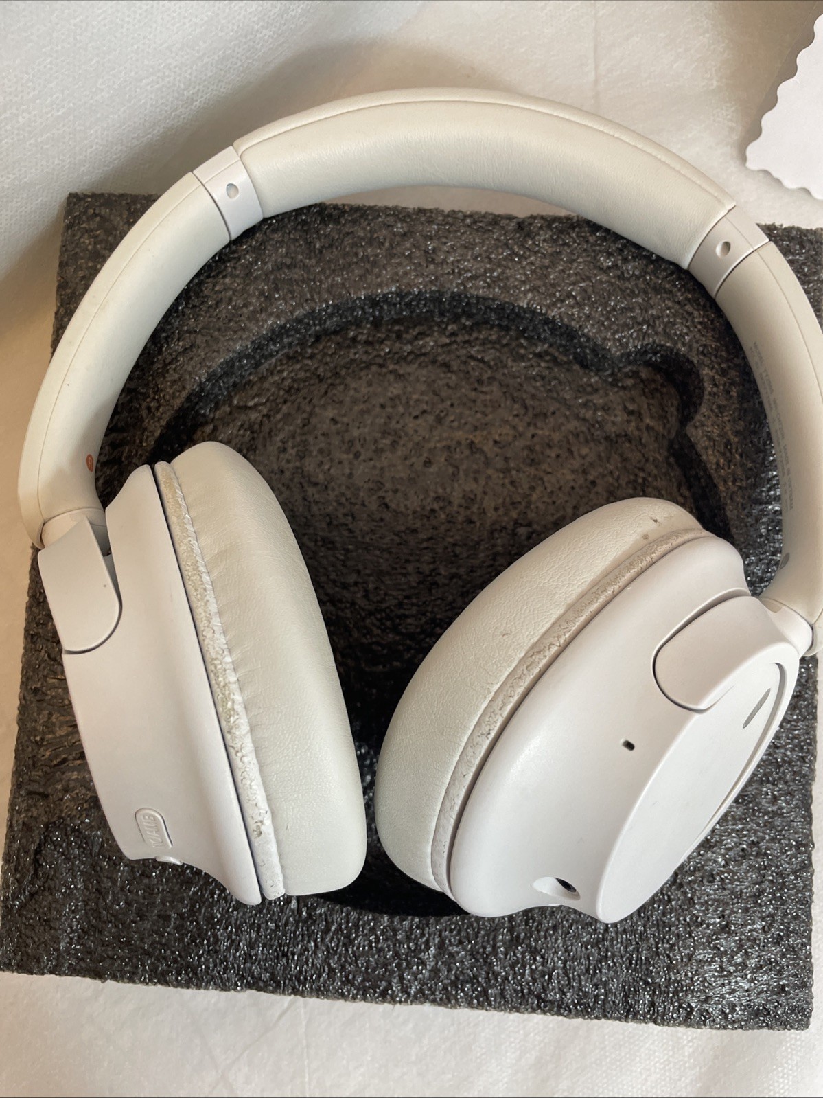 Sony Noise Canceling Wireless Headphones (Model # YY2966 WH-CH720N) TESTED Works
