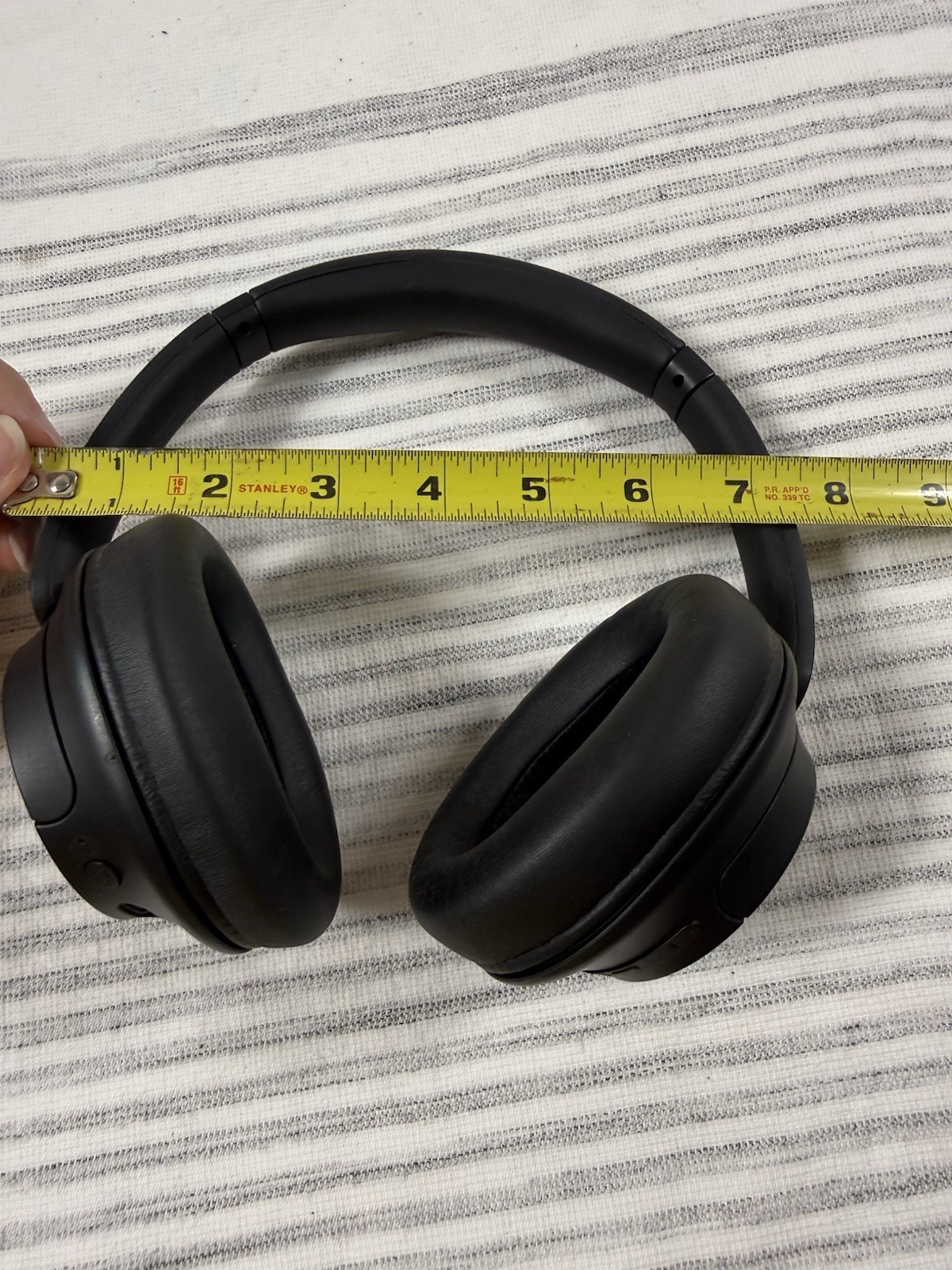 Sony WH-CH720N Wireless Noise Canceling Over-Ear Headphones Black YY2966