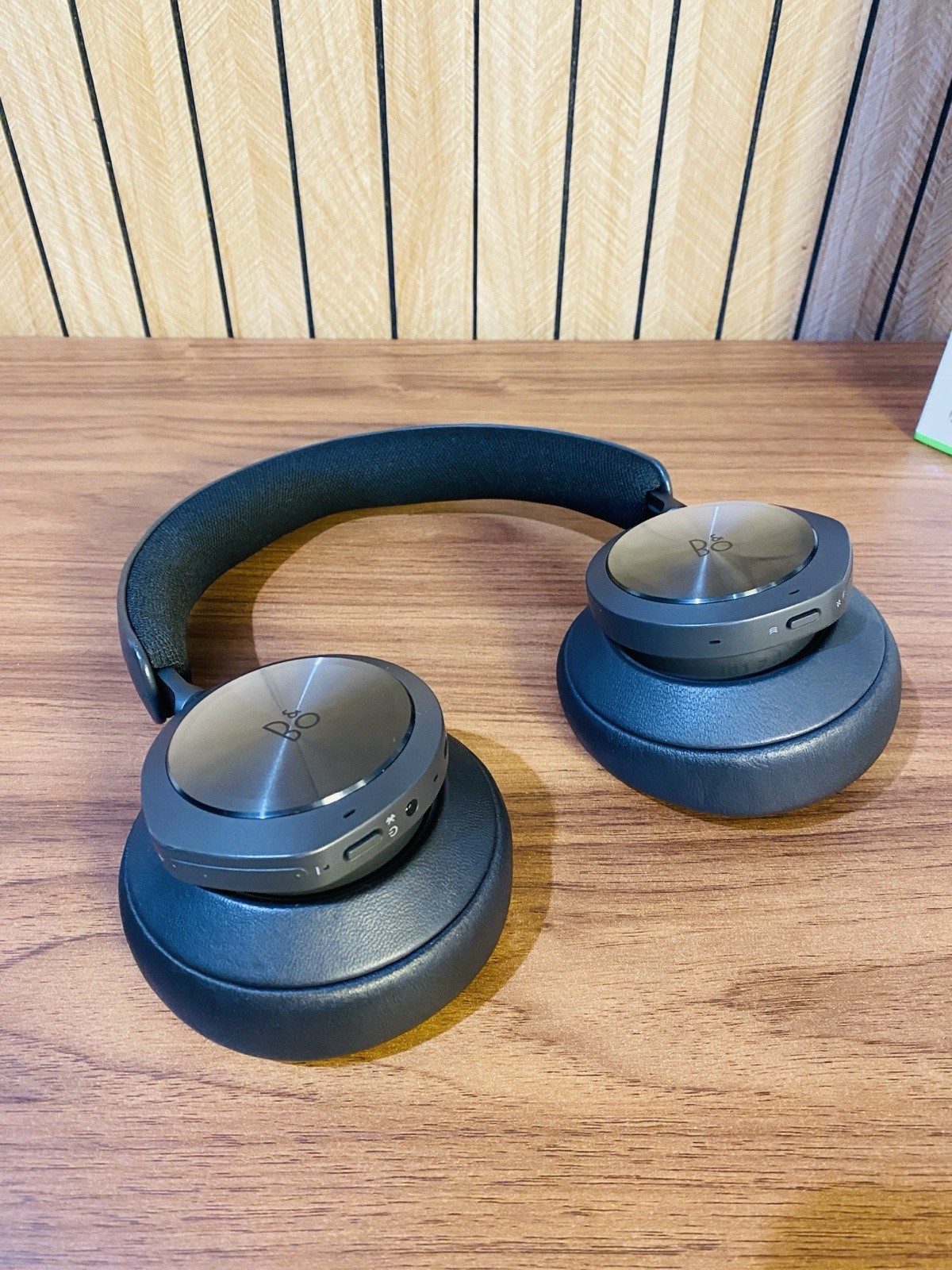 ? Bang & Olufsen Beoplay Portal ? Compatible for XBOX gaming