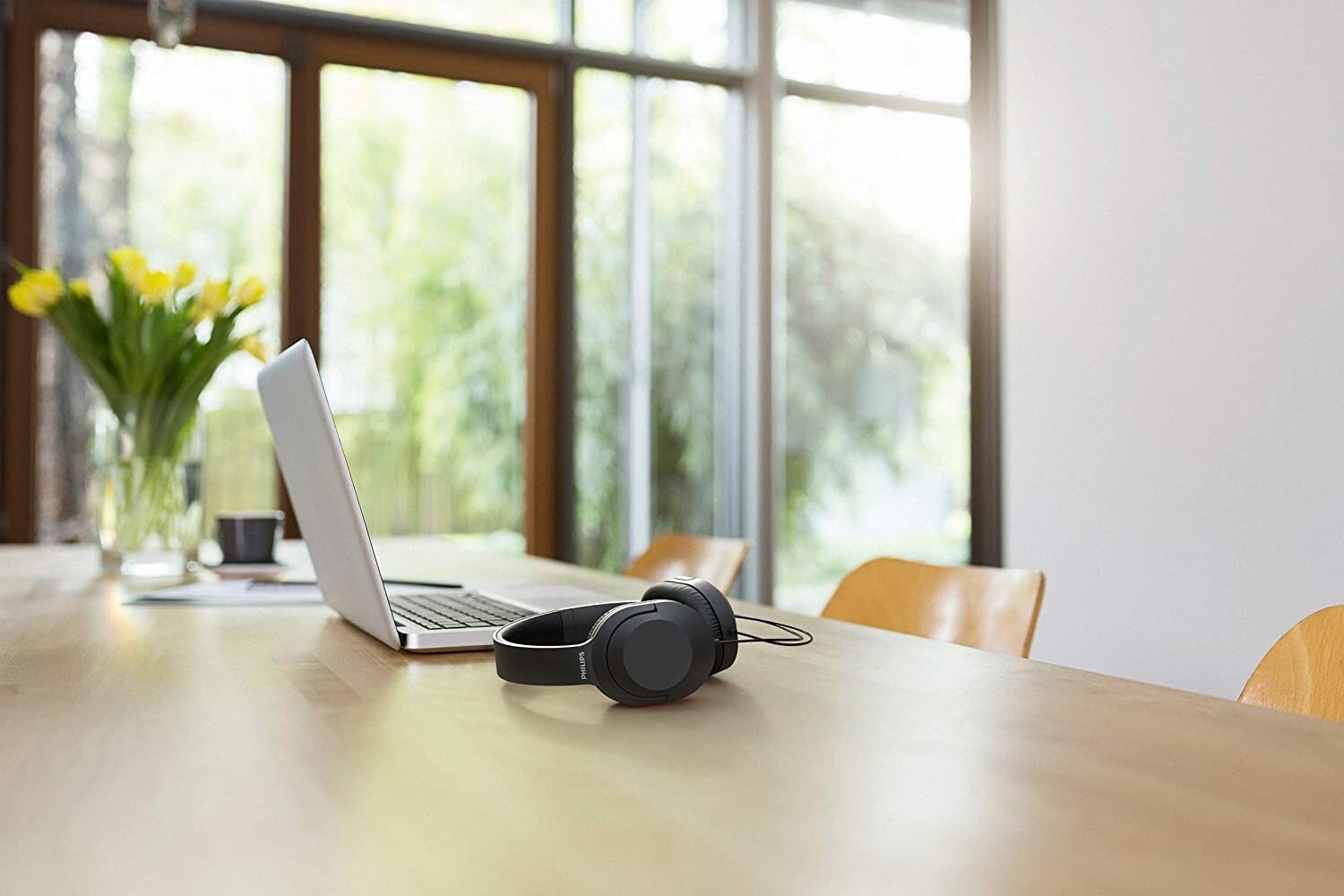 Philips Over-Ear Stereo Headphones. Wired. Noise Isolation. Lightweight.