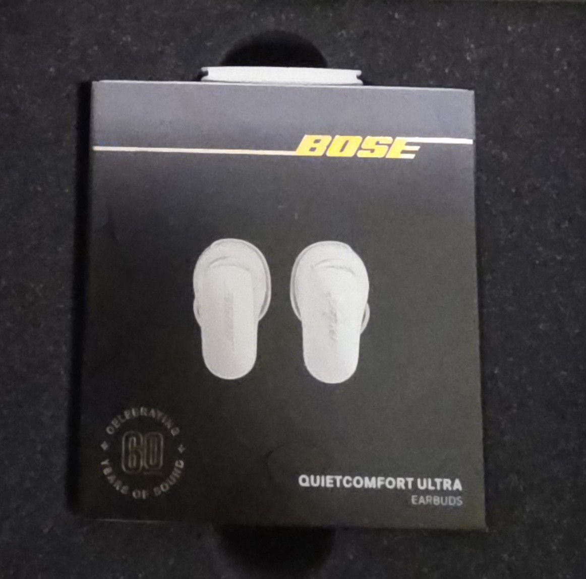 Bose Quietcomfort Ultra Earbuds White **FACTORY SEALED**BRAND NEW