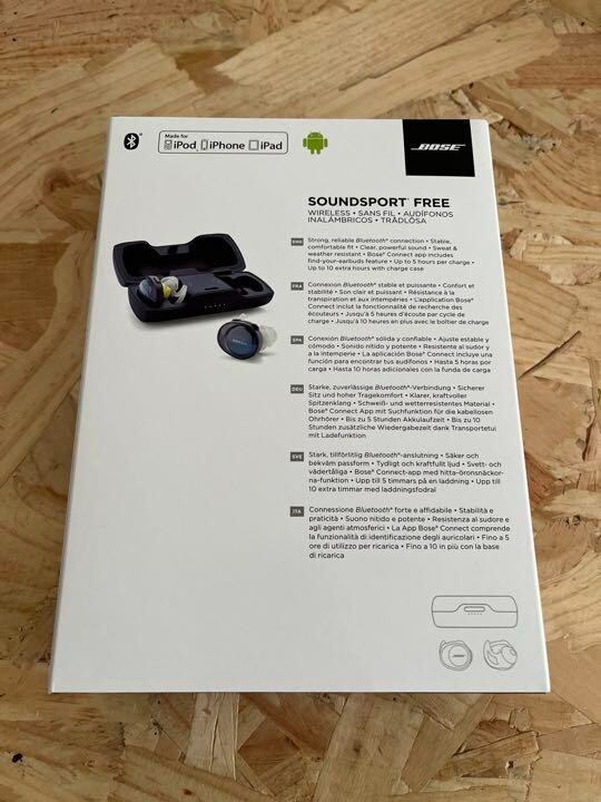 Bose SoundSport Free wireless headphones Midnight Blue Bluetooth waterproofing