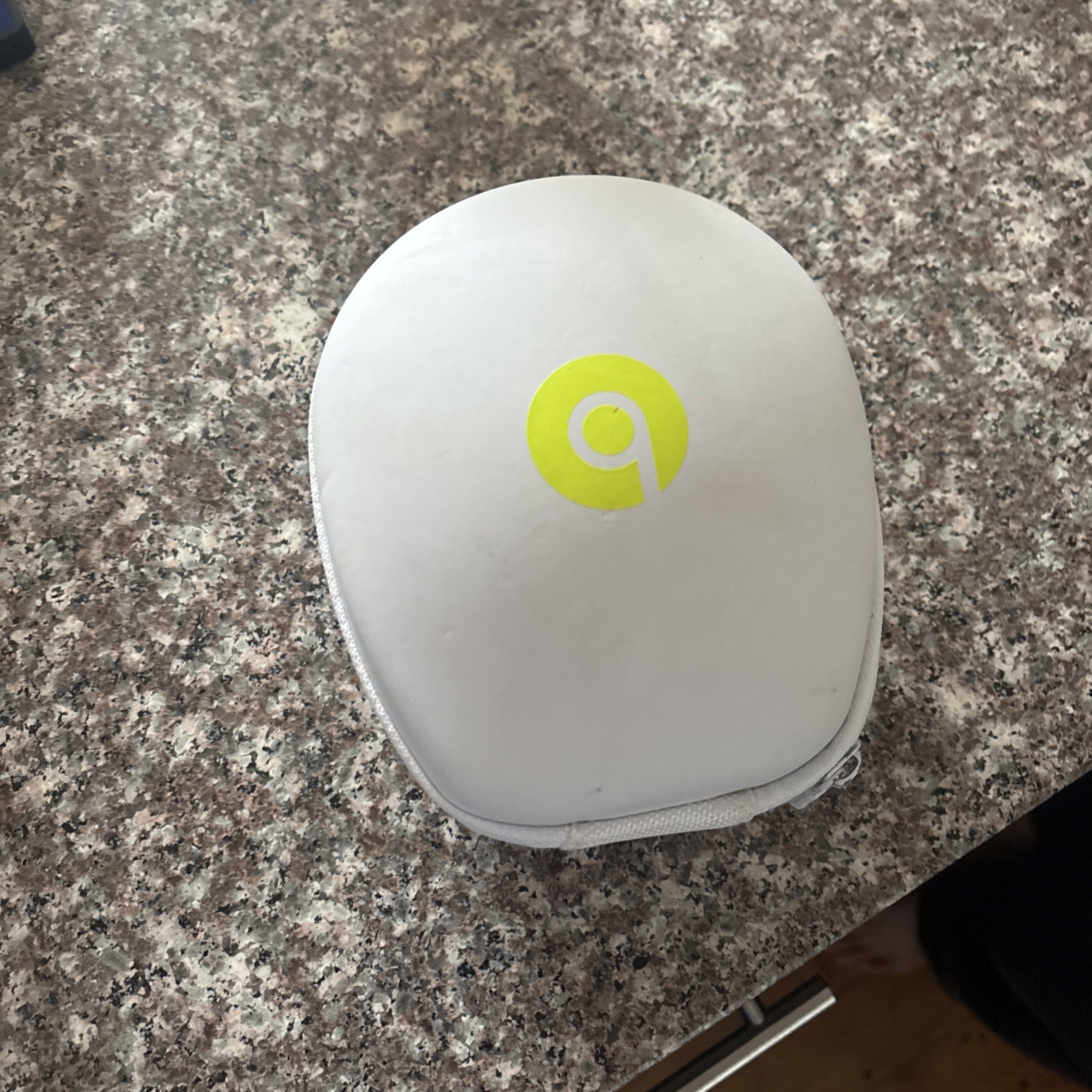 Beats ‘Mixr’ Wired Neon Green Limited Edition David Guetta DJ Headphones