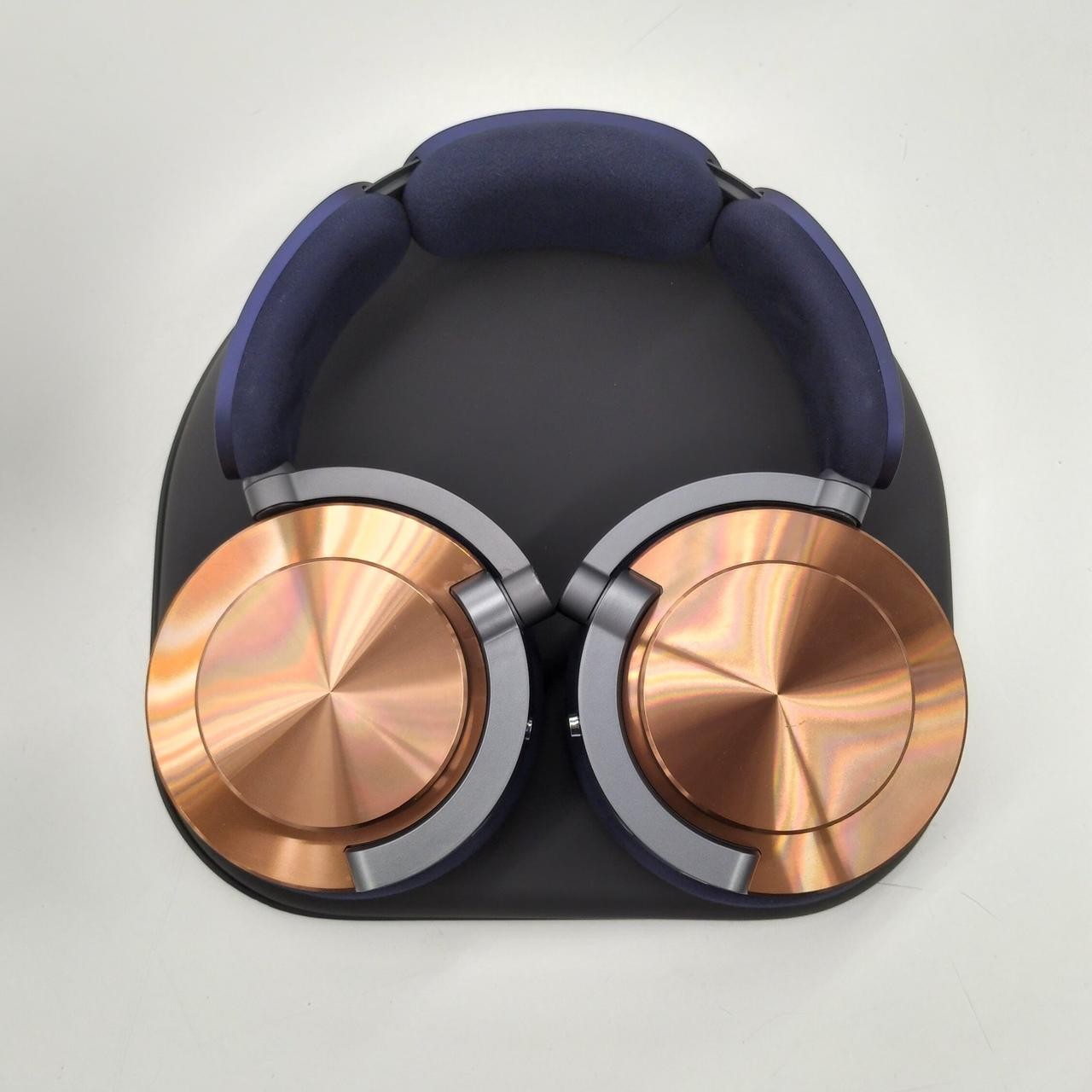 DYSON BLUETOOTH Headphones WP02BB Authentic Audio Headset Over-Ear Hi-Fi