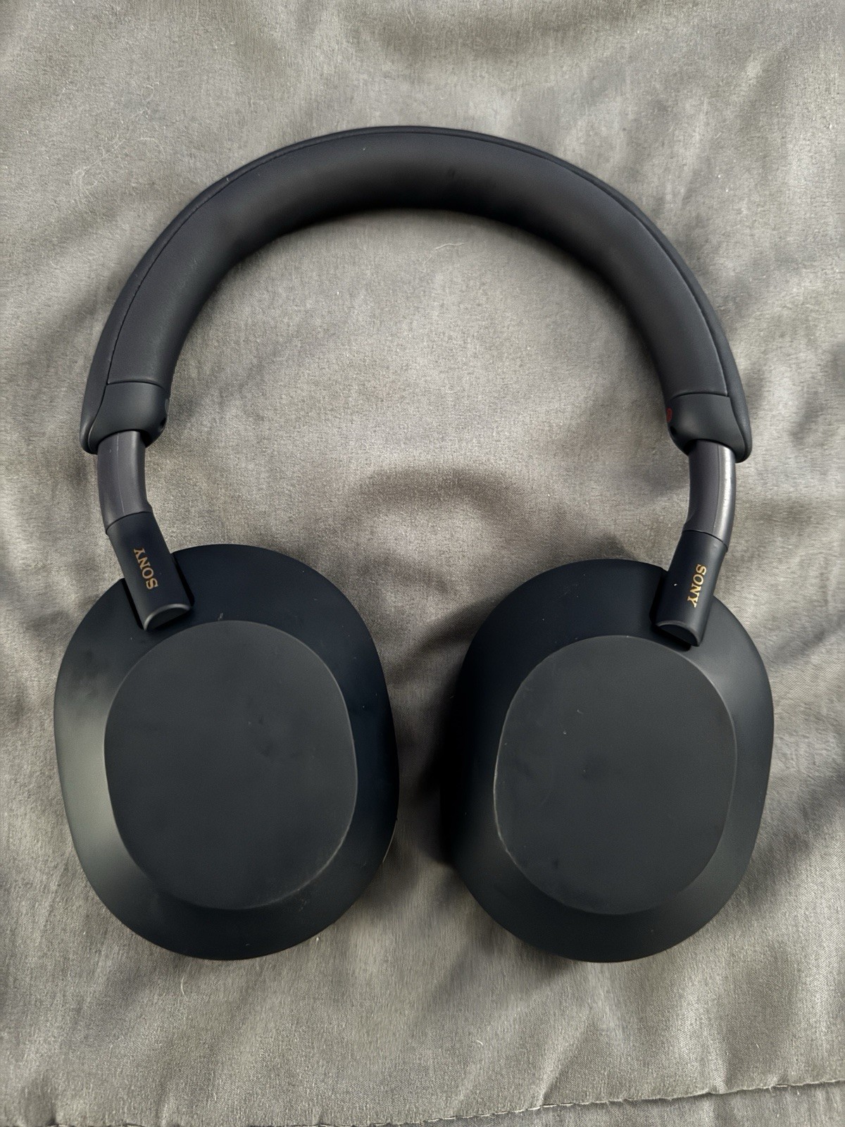 Sony WH-1000XM5 Wireless Noise Canceling Headphones – Navy Blue – Box & Cable