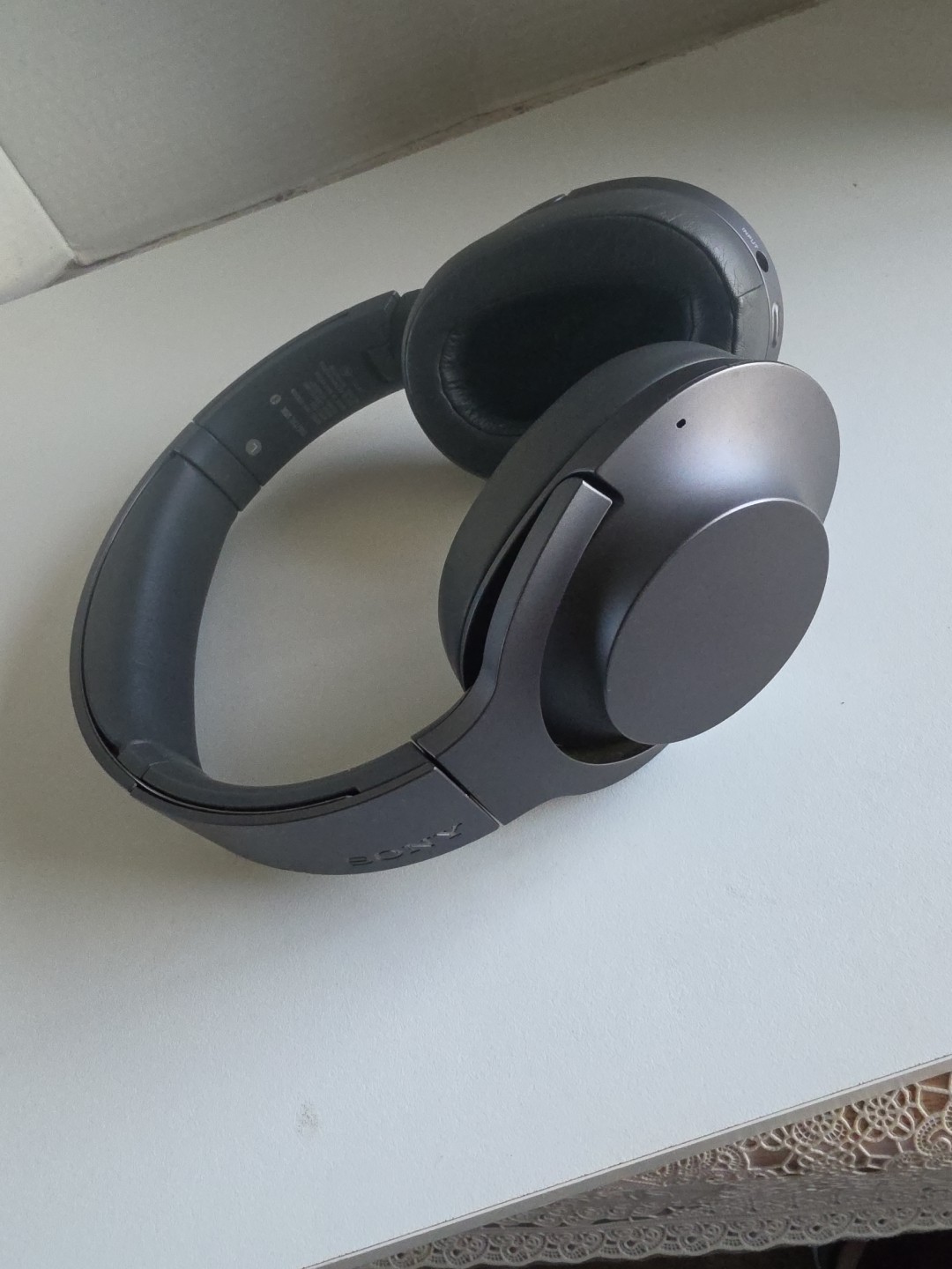 Sony WH-H900N Noise Cancelling Headphones Bluetooth Gray