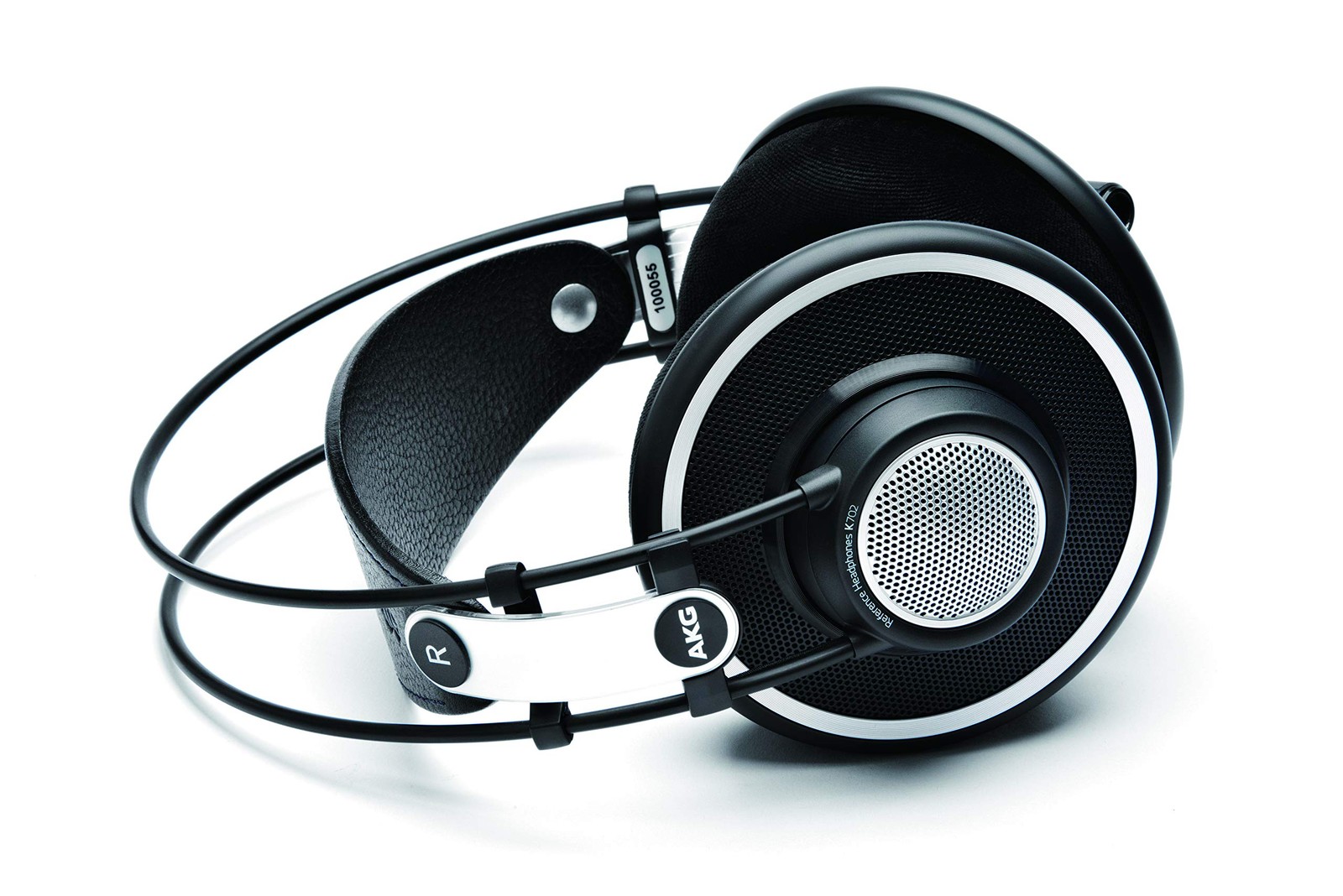 AKG K702‑Y3‑E Open‑Air Studio Headphones Professional Monitor Sound.s