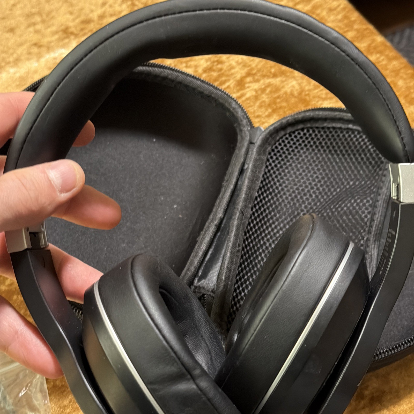 Vankyo Over-Ear Headphones Black with Zipper Carrying Case and Audio Cable
