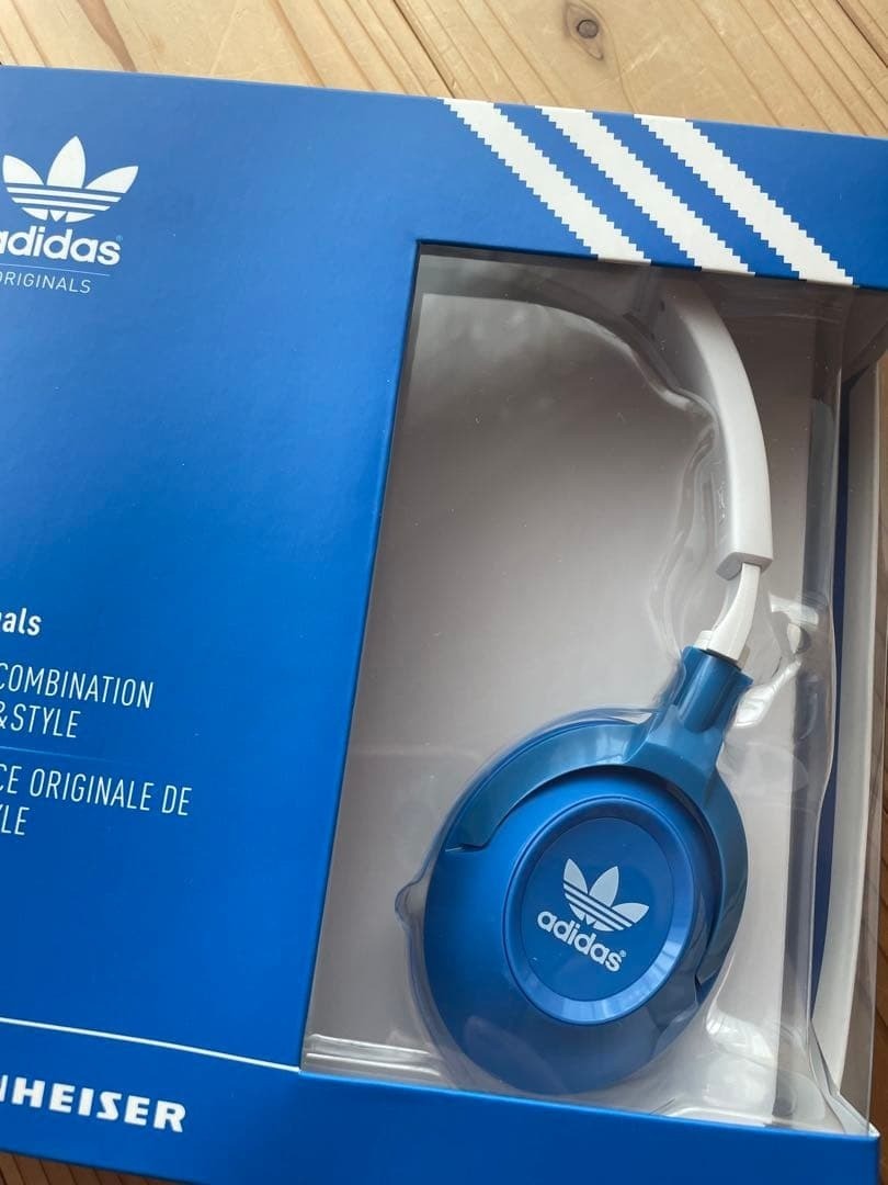 Sennheiser Adidas Originals HD 220 Headphones Still Sealed 2010