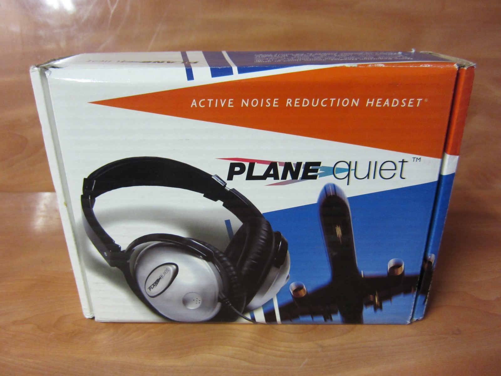 Plane Quiet ANR Headphones – Silver/Black. FAST FREE SHIPPING.