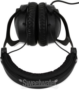 Beyerdynamic DT 770 Pro 32 ohm Closed-back Studio Mixing Headphones