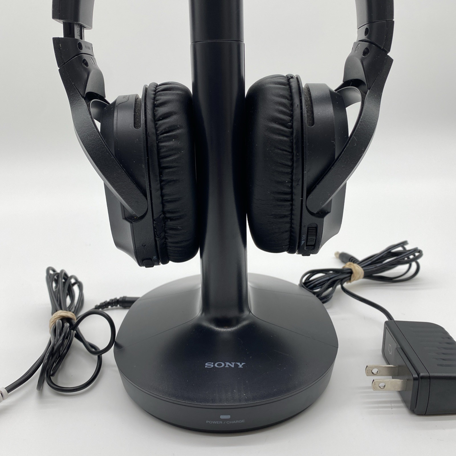 Sony WH-RF400R Over the Ear Headset w/ TMR-RF400 Charging Base Tested Working