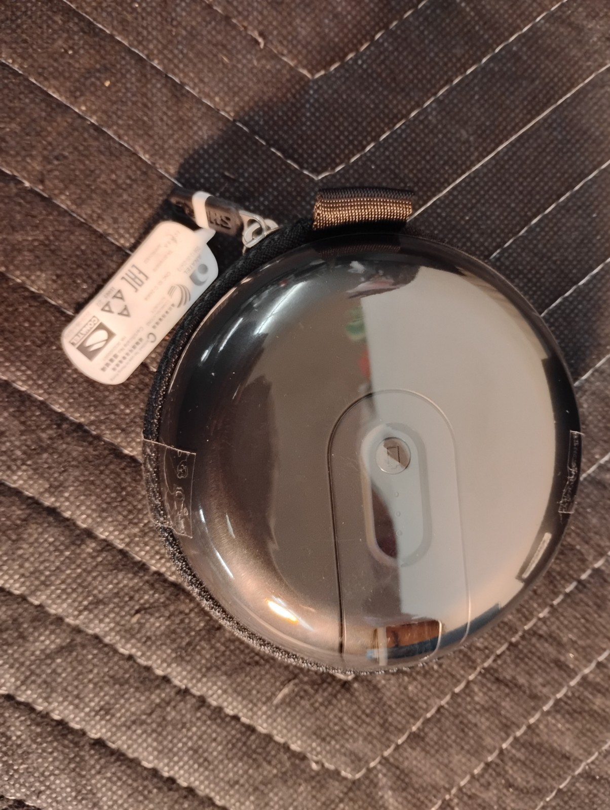 SHURE AONIC215 TRUE WIRELESS 2nd Generation Sound Isolating Earphones