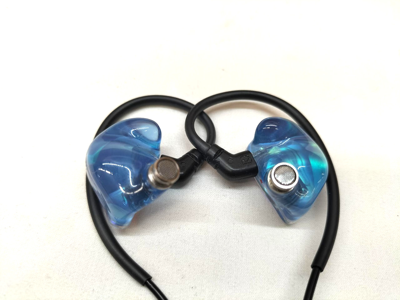 qdc FRONTIER Aquamarine Limited Color Universal IEM Single BA 52Ω 3.5mm Used