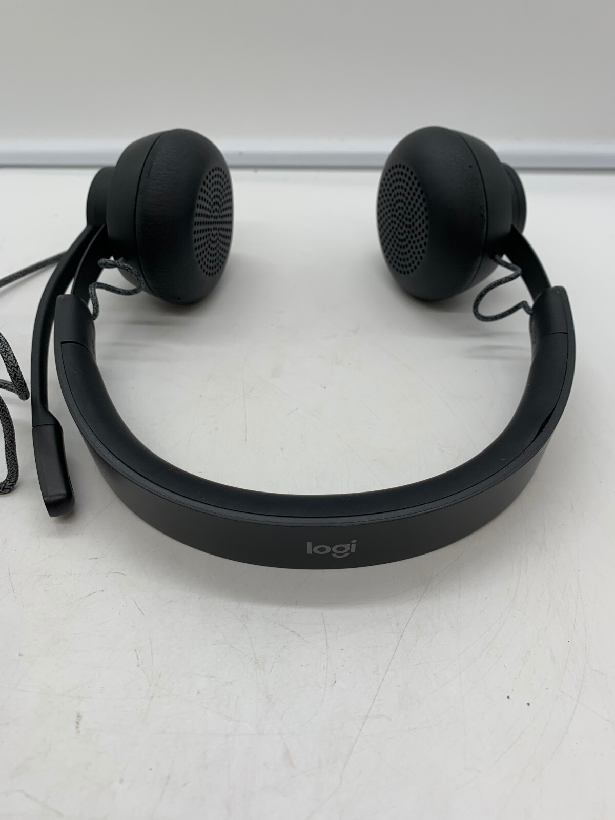LOGITECH ZONE HEADSET WITH MIC WIRED USB-C (981-000870) Free Shipping
