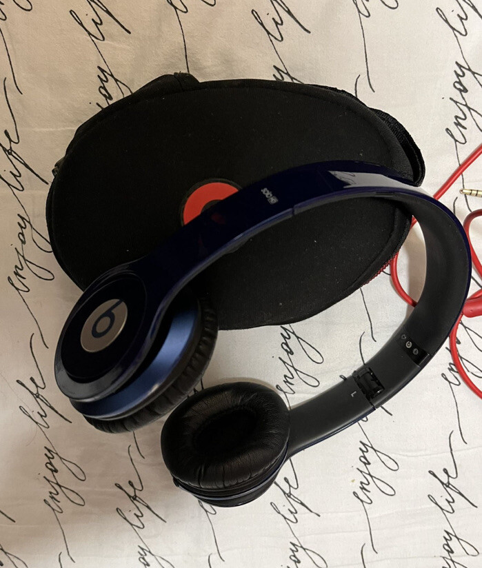 Beats by Dr. Dre Solo3 Over the Ear Headphone – Dark Blue/ Black