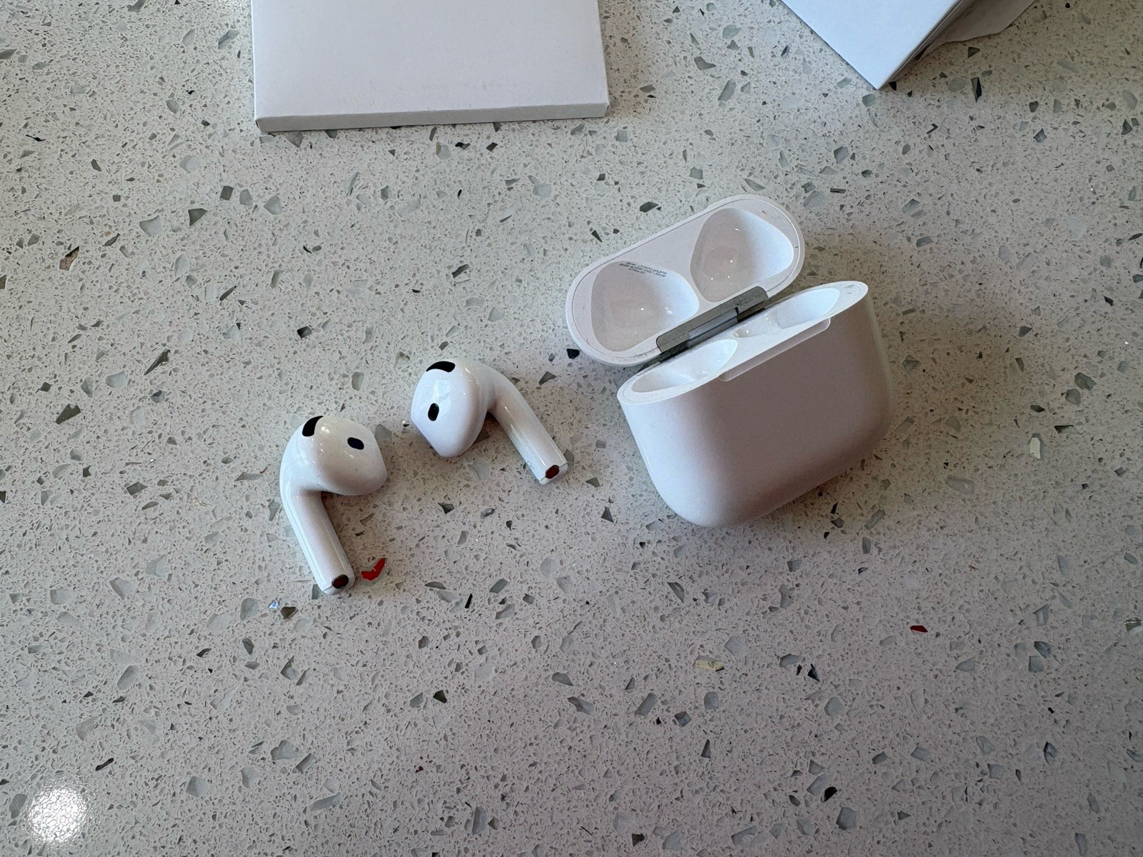 Apple AirPods 4 (ANC) MXP93CH/A A3054 A3058 2024 Wireless Earbuds