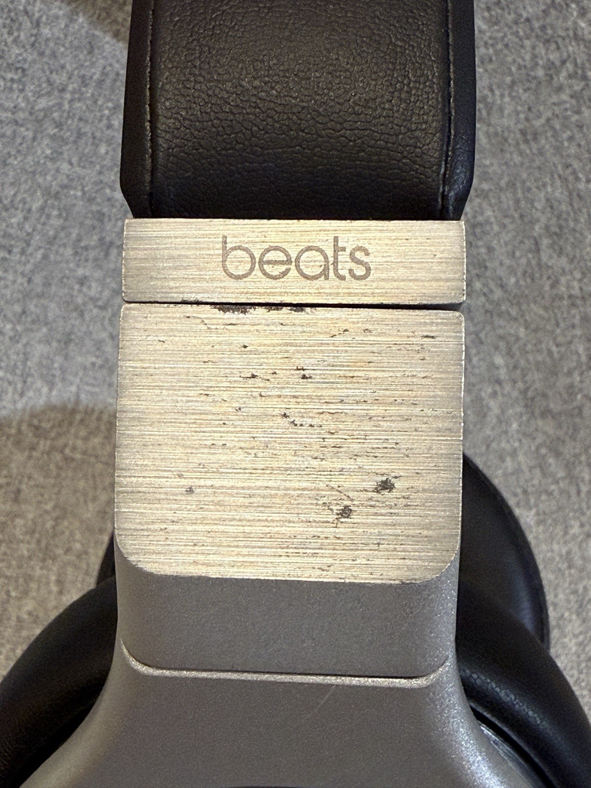 Beats by Dr. Dre Pro Black/Silver Over the Ear Headphones Excellent Condition