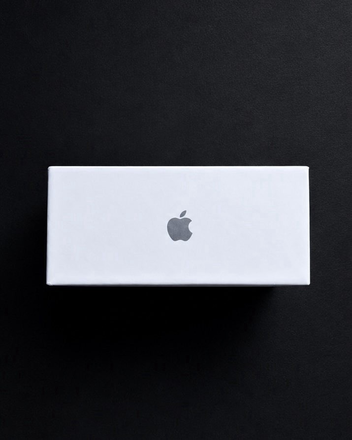 Apple AirPods Pro 2nd Generation with MagSafe Wireless Charging Case (USB-C)