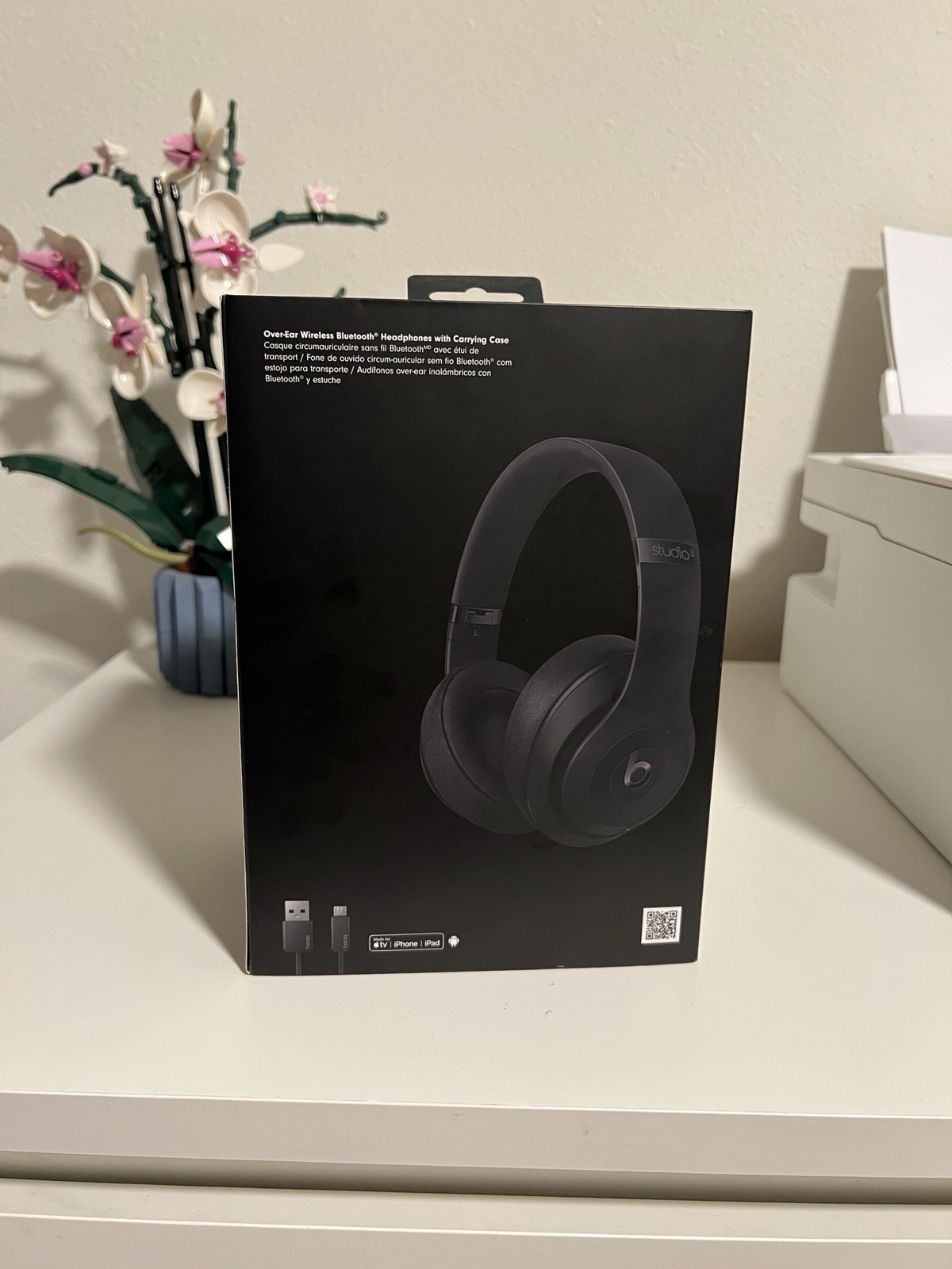Beats by Dre Studio3 Wireless Headphones Black Active Noise Cancelling MX3X2LL/A