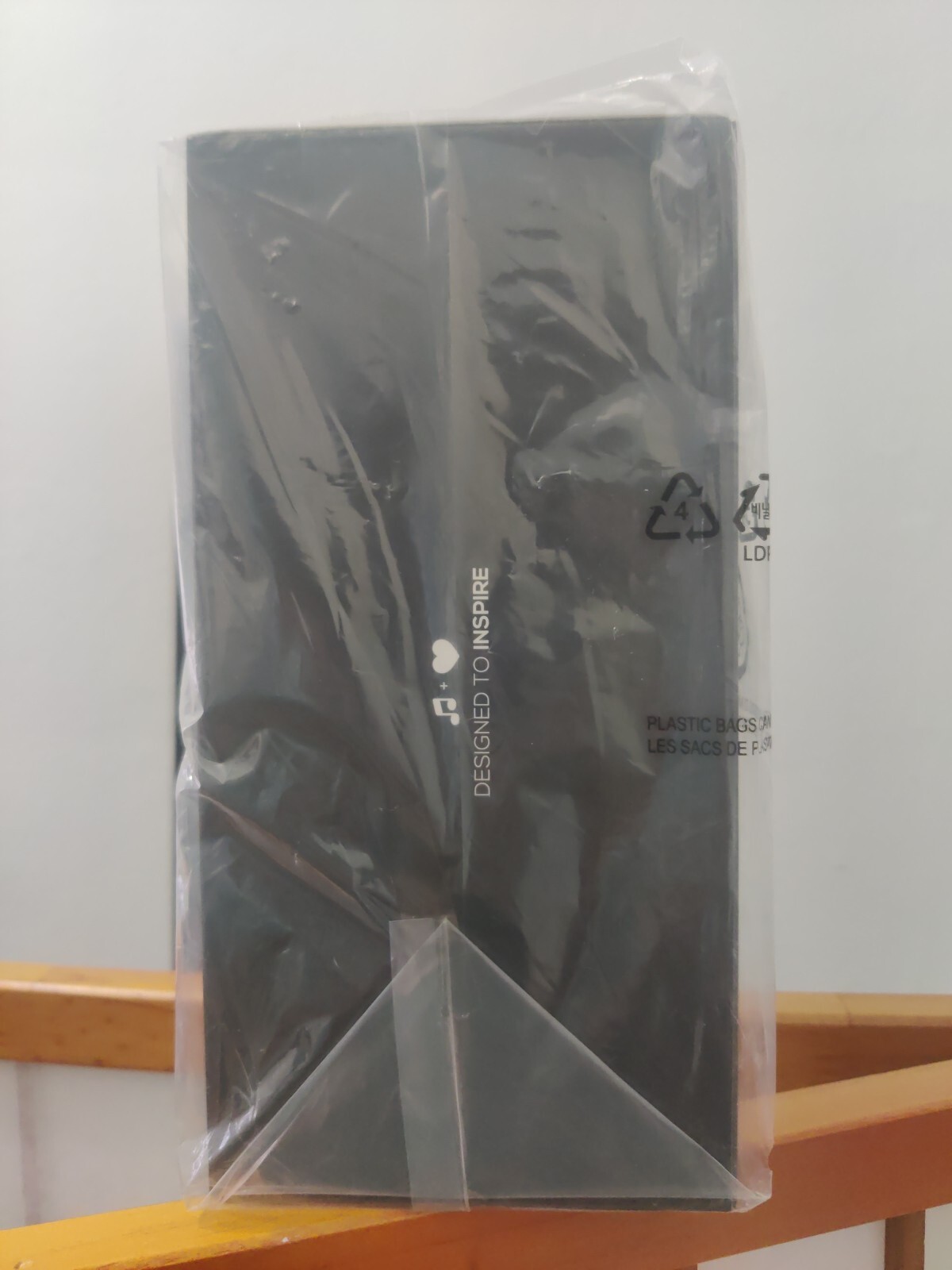 Samsung AKG Y600NC Noise Cancelling Bluetooth Headphones – Graphite Black