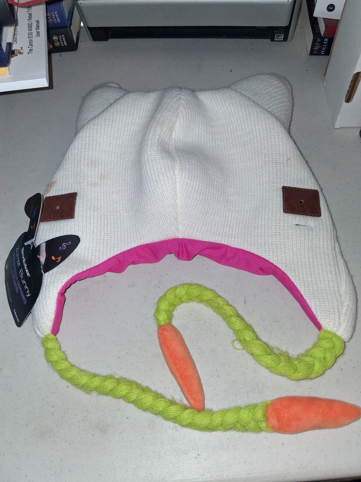 Brookstone Zuhat Bunny Wireless Speaker Headphone Beanie Hat