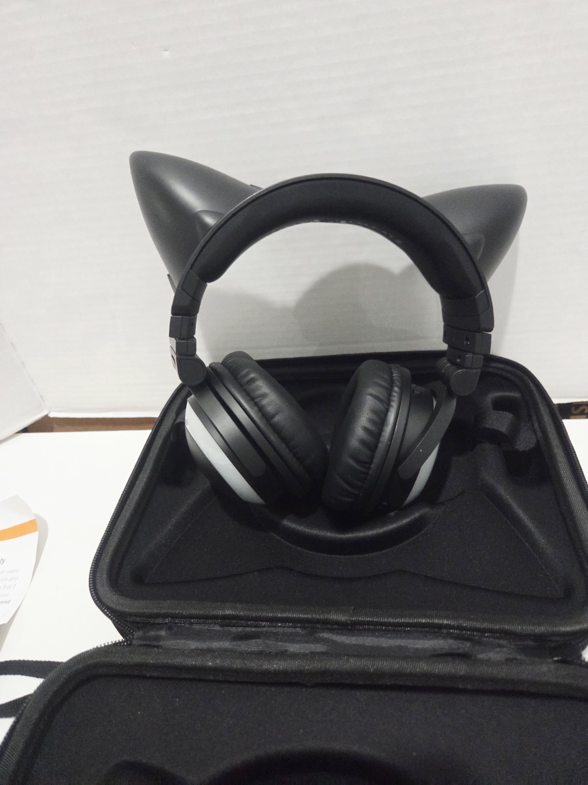 Brookstone Headphone Wireless Cat Ear Headphones AR102A4BKA Bluetooth WORKS