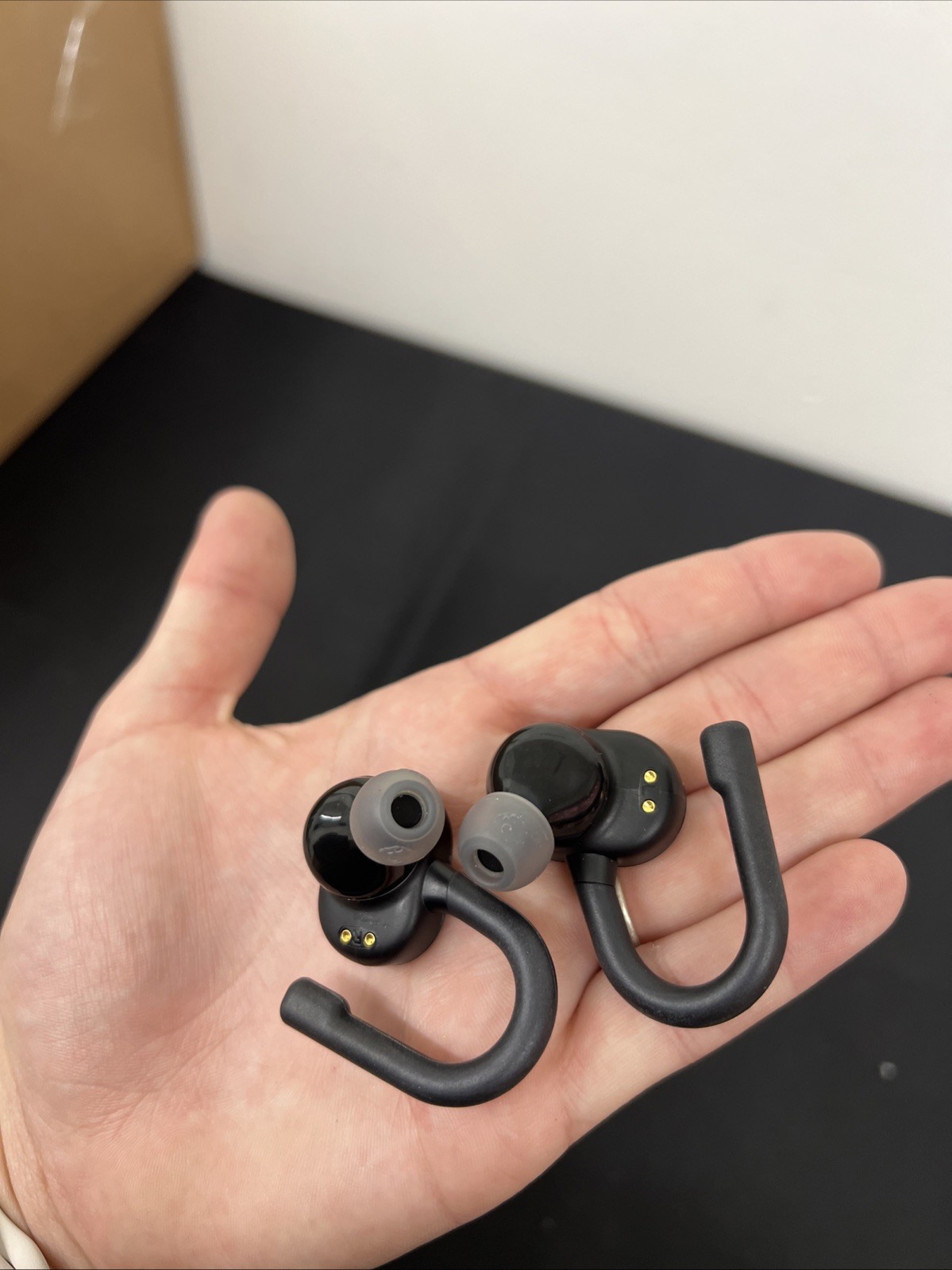 Skullcandy Push Play Active Wireless Earbuds w/Charging Case – Black/Orange