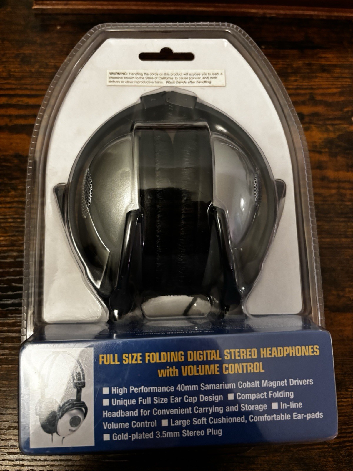Coby CV160 FULL SIZE FOLDING VOLUME CONTRO DIGITAL STEREO HEADP