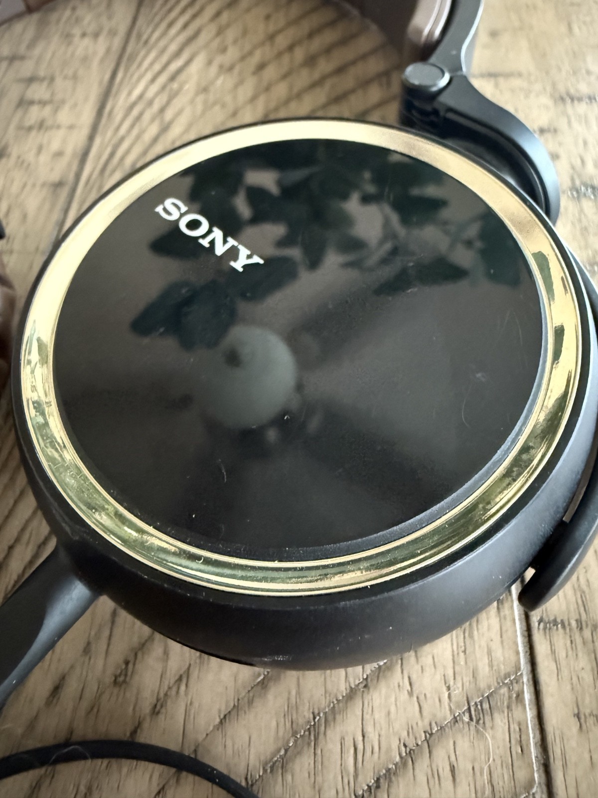 Sony MDR-XB600 Extra Bass Wired On-Ear Headphones Brown/Black/Gold GREAT COND