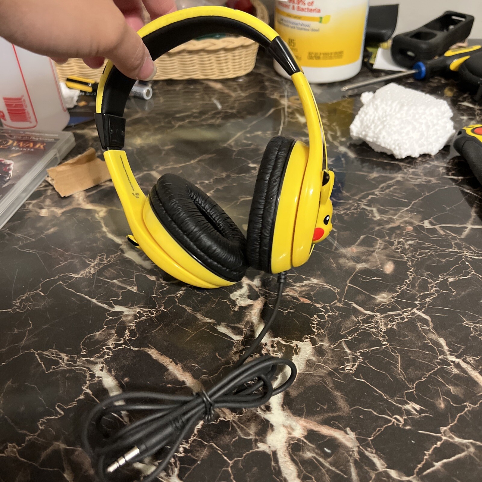 Pokemon iHome PK140 Kid Designs Pikachu Headphones 2018 Nintendo CLEANED & TEST