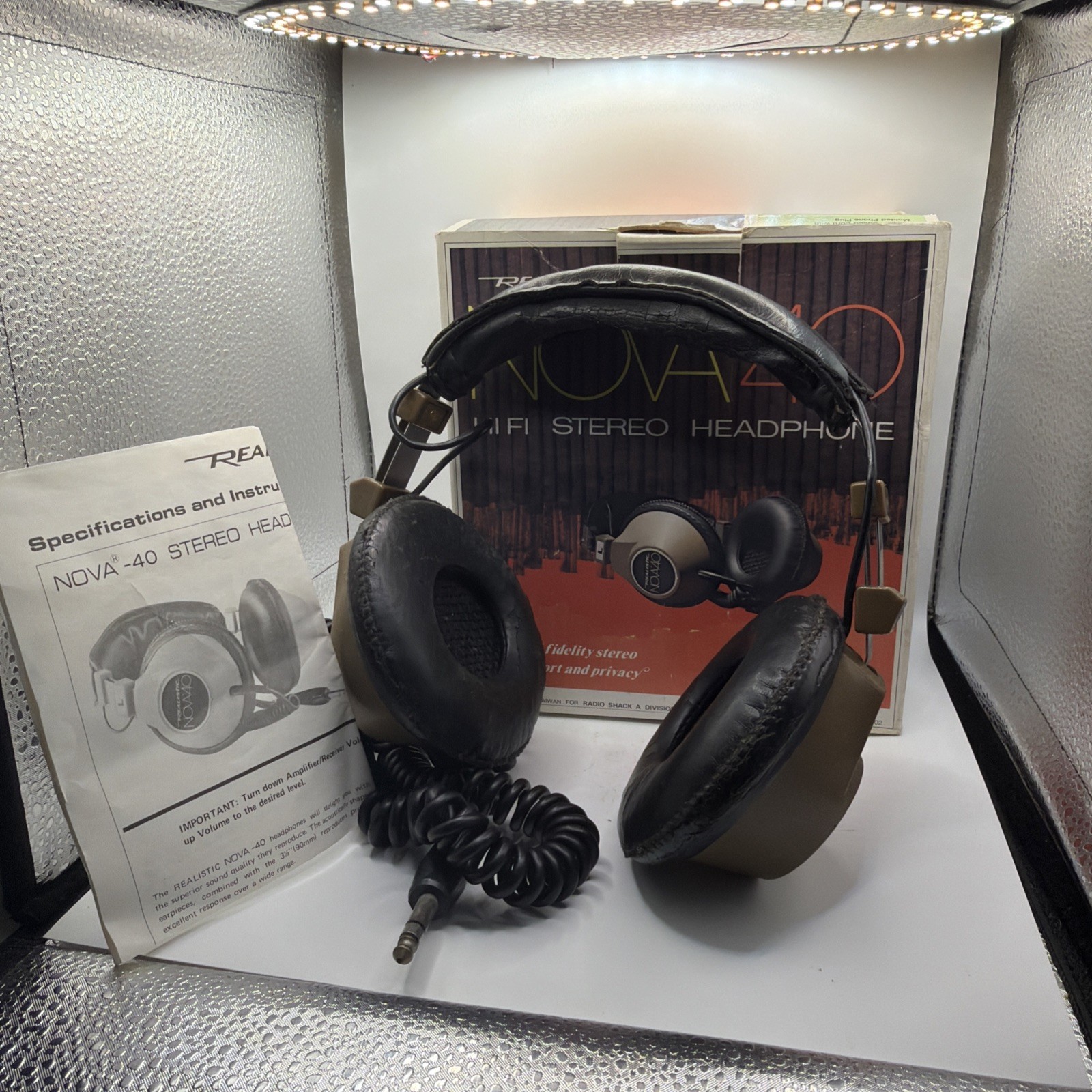 Vintage Realistic Nova 40 Padded Stereo Headphones Retro Full Size 1/4″ Jack