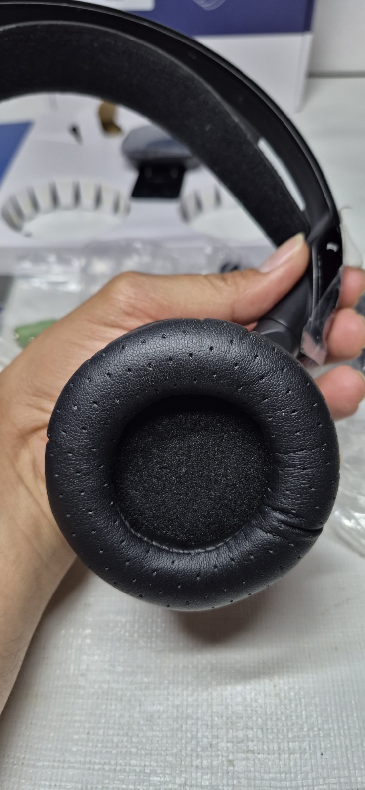 New – Open Box – tv ears 5.0 wireless headset Over Ear headphones