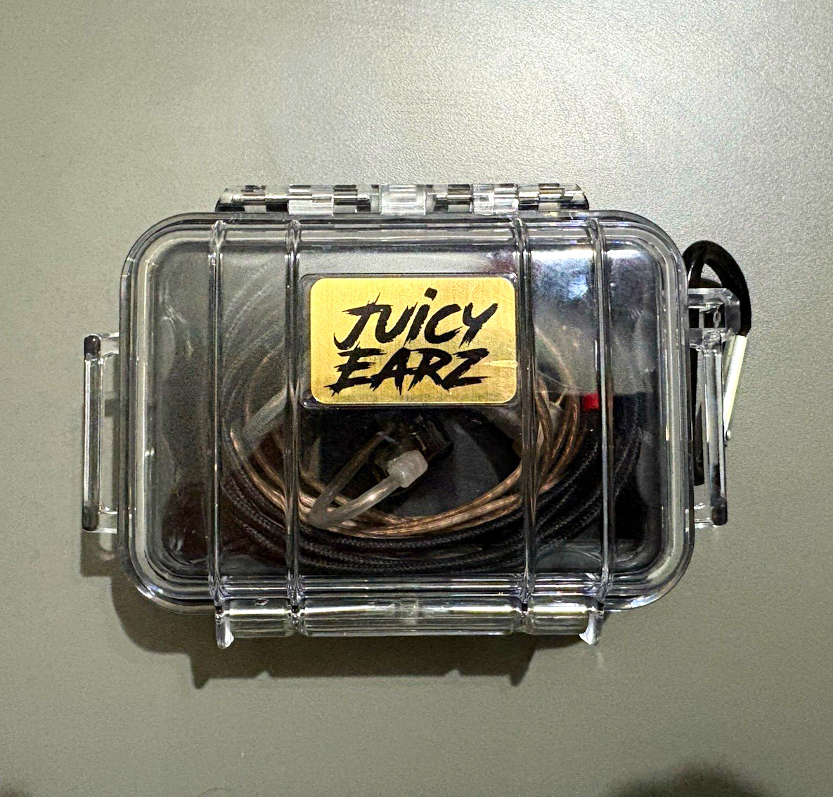 Juicy Ears 5s UHF In-Ear Monitor Stereo Earbuds 3.5mm Clear Cable Case