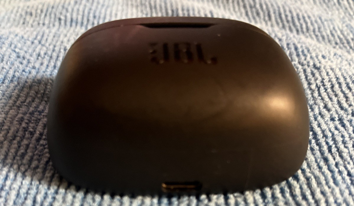 JBL Tune Buds True Wireless Earbuds – Black (JBLTBUDSBLKAM)