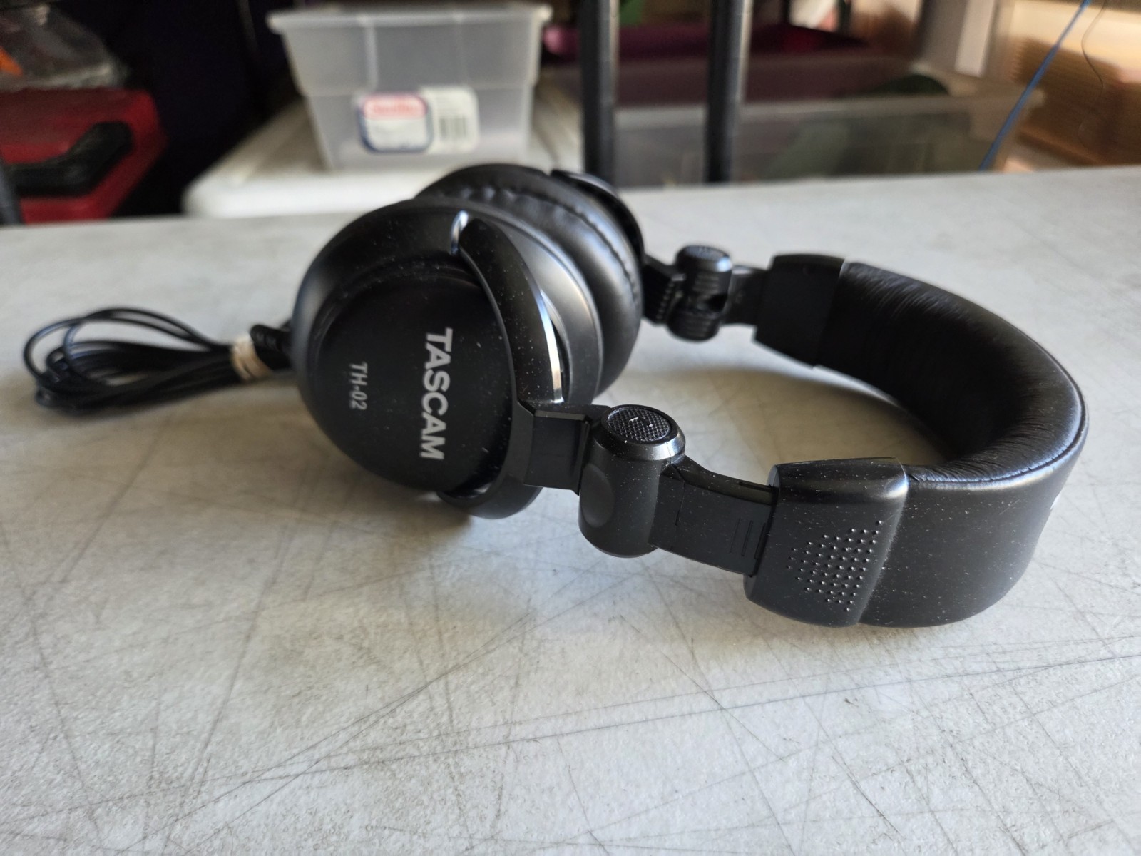 TASCAM TH-02 Professional Studio Monitor Headphones Great Condition