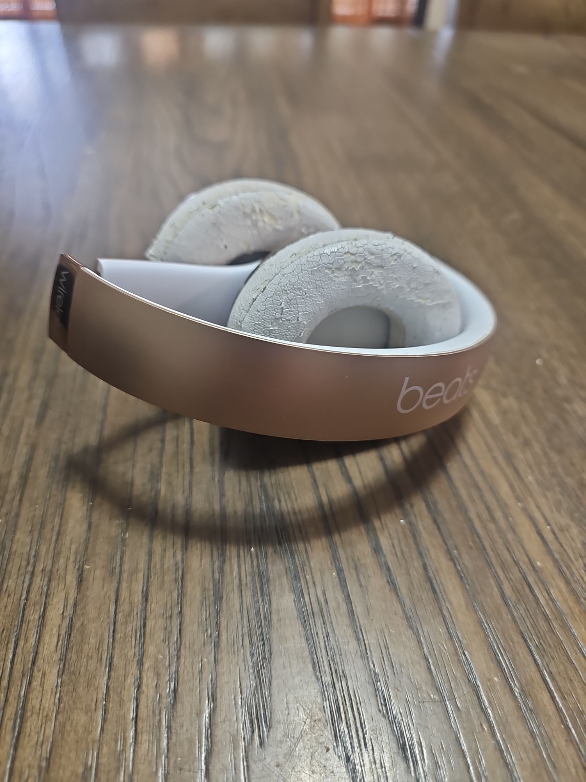 Beats by Dr. Dre Beats Solo3 Wireless On-Ear Headphones – Rose Gold! Works Great