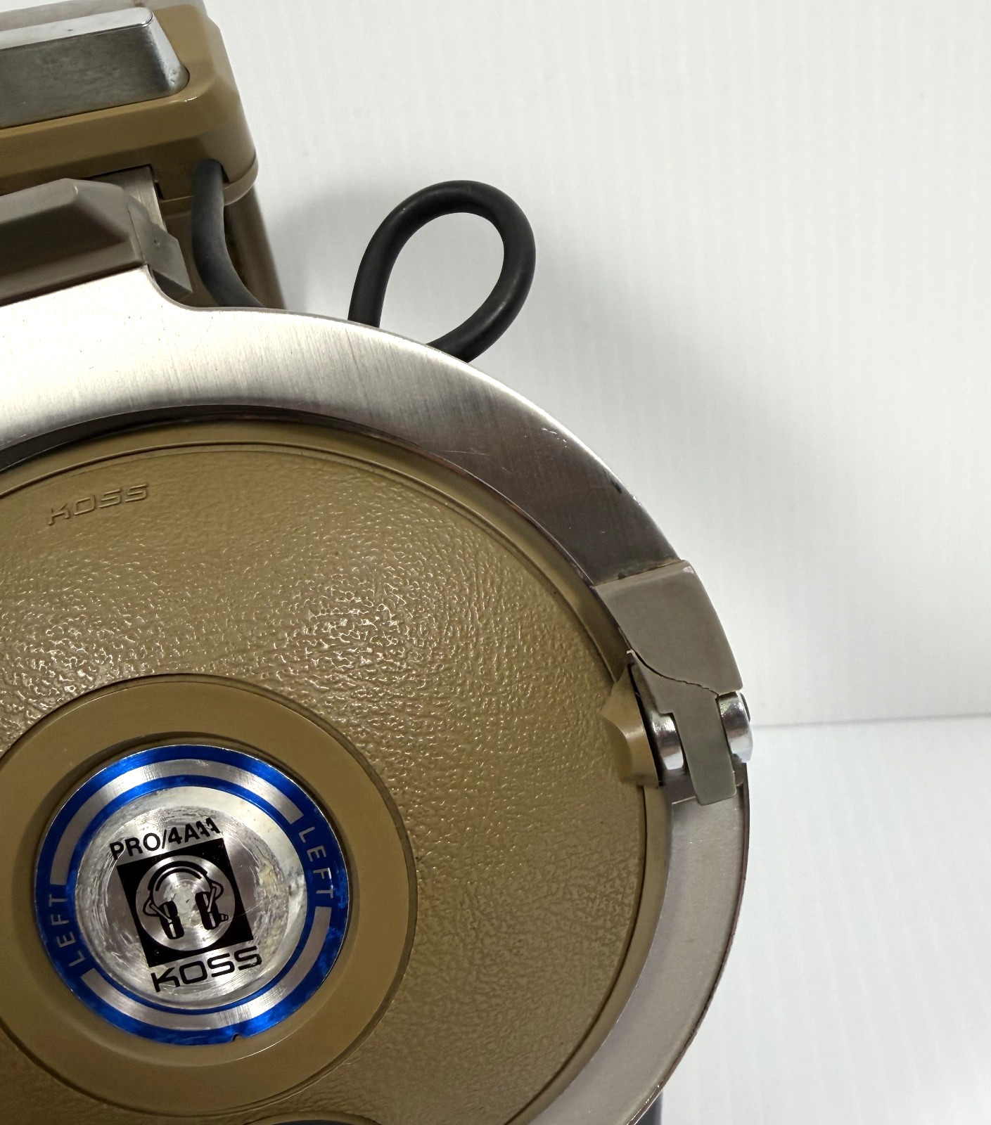 KOSS PRO 4AAA Professional Headphones Vintage 1975 RARE *READ*