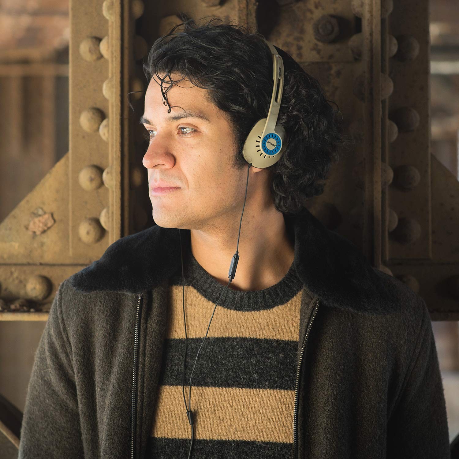 On-Ear Headphones with Microphone, Touch Control, Wired 3.5mm, Retro Style