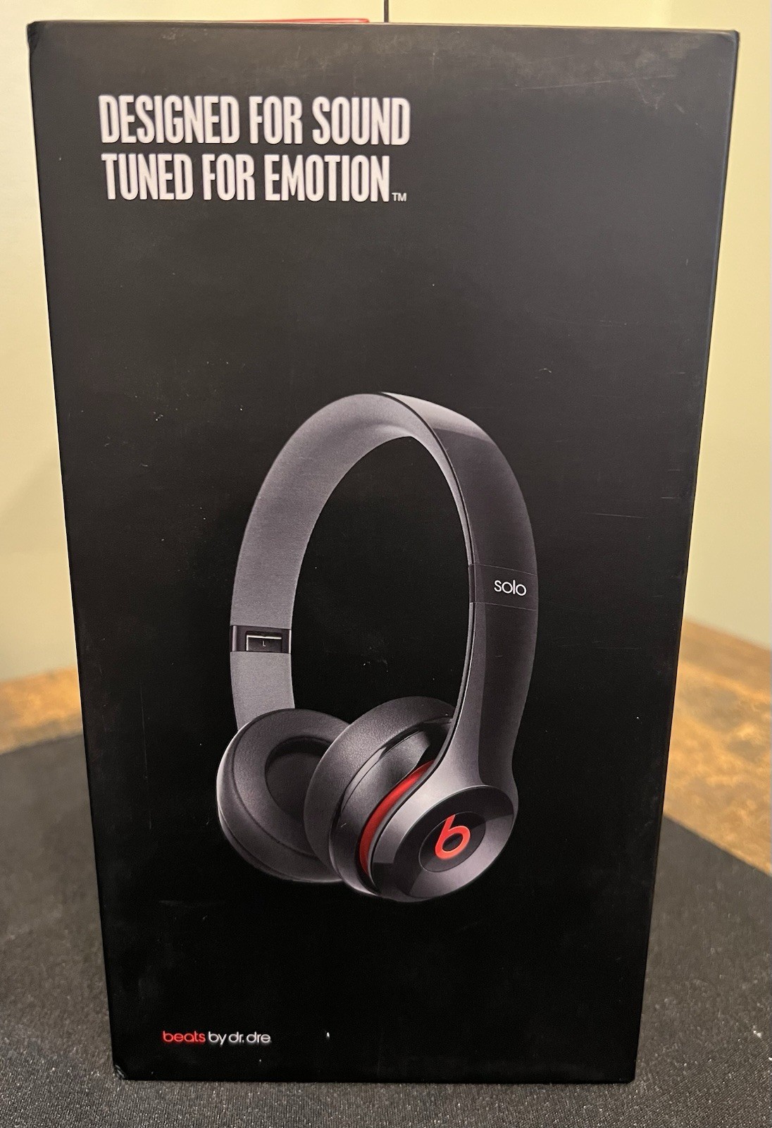 Beats by Dr. Dre Beats Solo 2 (Gloss Black) – Open Box, Brand New Never Used