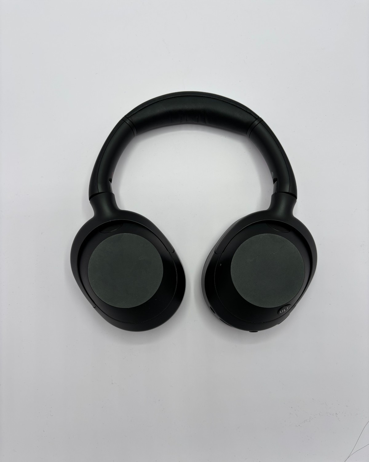 Sony WH-ULT900N ULT WEAR Wireless Headphones – Used – With Travel Case.